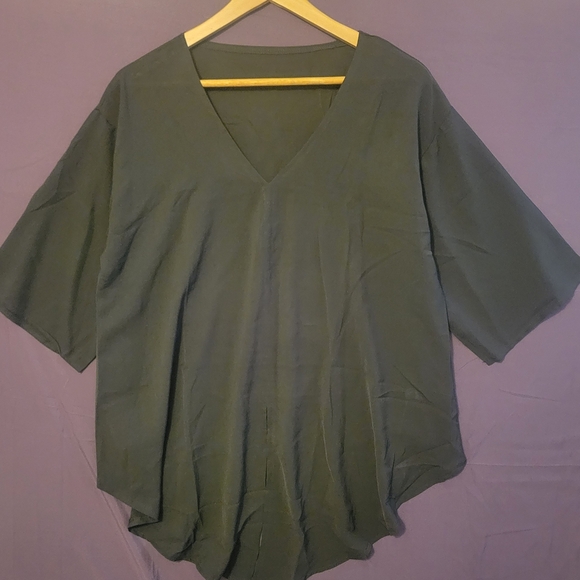 Elegant Black V-Neck Women's Tie Front Top. Size L - Picture 1 of 6